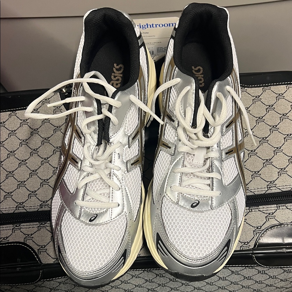 ASICS White Silver Cream Mesh Lace-Up Sneakers